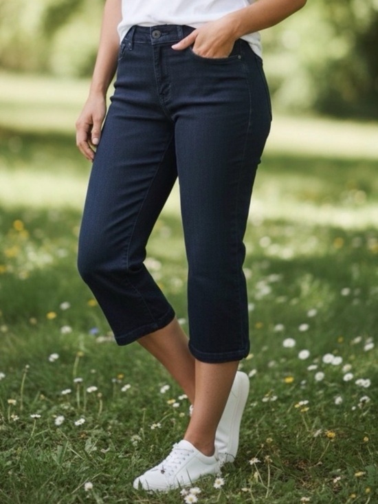 St. John's Bay Pants - 🫶🏻 St. John’s Bay Capri Dark Navy Denim Cropped Jeans Slim Fit